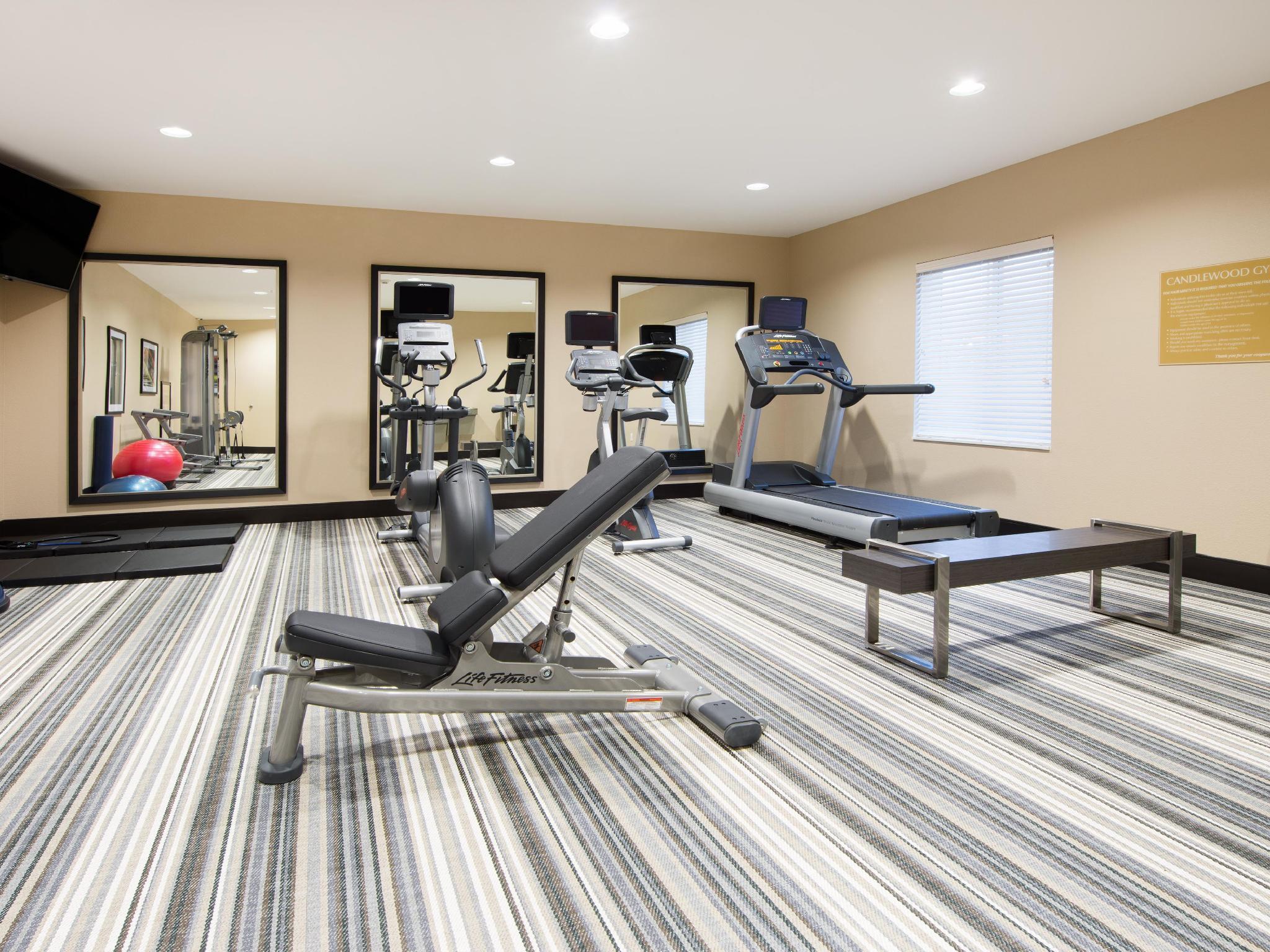 Candlewood Suites Columbia Hwy 63 & I-70 By Ihg Екстер'єр фото